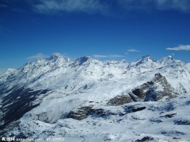 雪山美景
