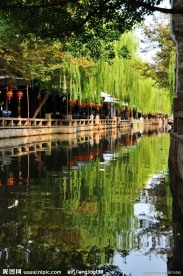 高清晰周庄河边