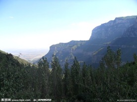 关山红石峡
