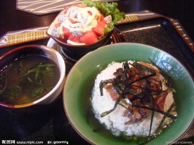 蒲烧鳗鱼饭