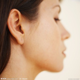 女性