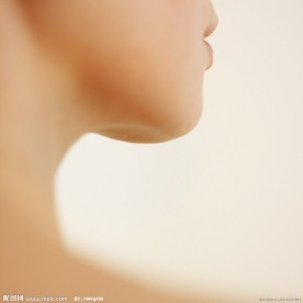 女性