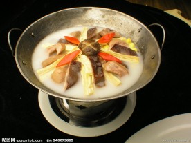 锅仔支竹白果猪肚