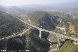 湖北沪蓉西高速航拍照片