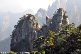 黄山奇峰