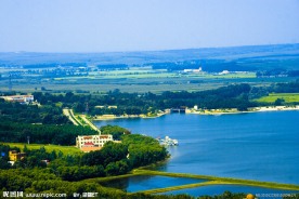 二龙山水库