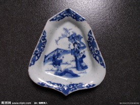 康熙青花人物纹拼盘