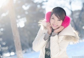 雪中女孩