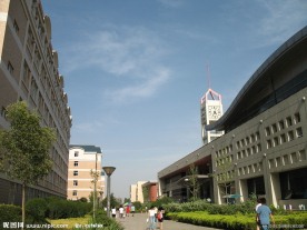 河南工业大学校园
