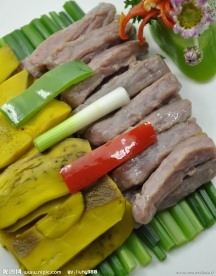 美极牛肝菌