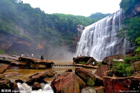 美丽的南山瀑布