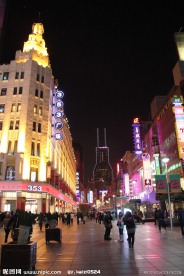 南京西路的夜景