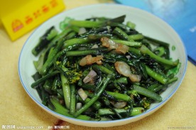 油渣炒菜苔