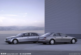 迈巴赫现代豪车双车拍摄