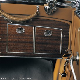 迈巴赫奢侈真皮车门