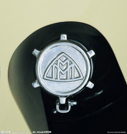 迈巴赫名车附属奢侈品