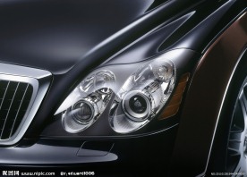 迈巴赫前车灯