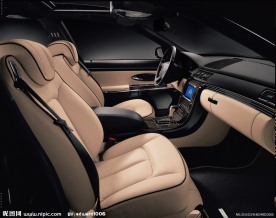 迈巴赫驾驶舱实拍