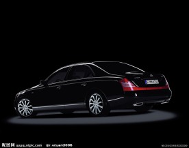 黑色迈巴赫尾影