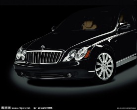 黑色迈巴赫特写