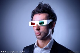 3D眼镜人物图片