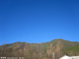蓝色的天空