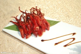 烟熏鸭舌