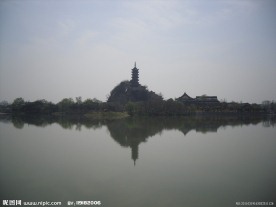 独守倒立中的金山寺