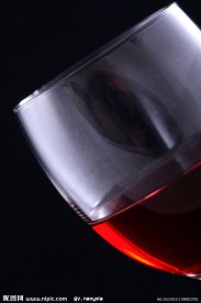 红葡萄酒