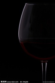 红葡萄酒