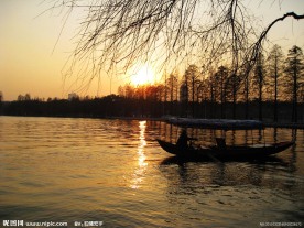 武汉东湖黄昏景色