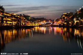 凤凰古城夜景