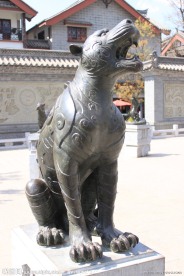 铜虎