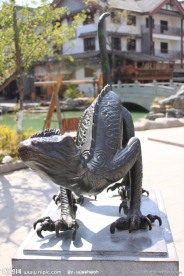 彝人古镇生肖龙