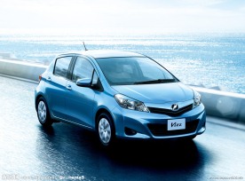 丰田Vitz