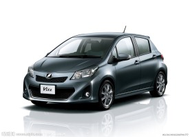 丰田Vitz