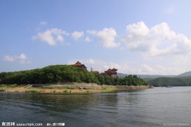 镜泊湖