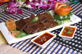 手撕牛肉