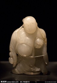 白玉人物坠