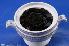 龟苓血燕膏