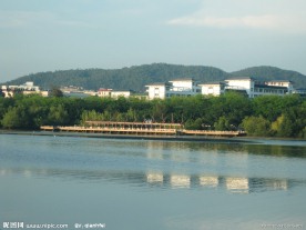 水岸