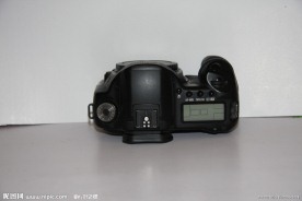 佳能D10