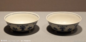 景德镇窑青花宝相花卧足碗