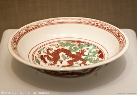 五彩海水龙纹盘