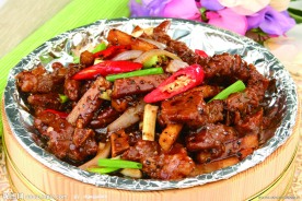 黑椒牛仔骨