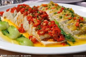 双椒蒸豆腐