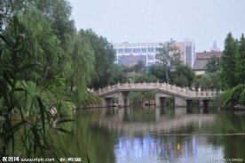 大明湖风光