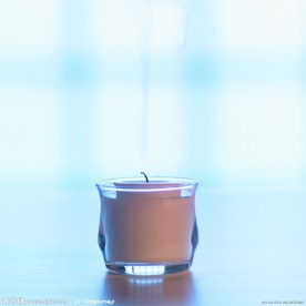杯中蜡烛