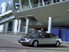 抽象现代迈巴赫