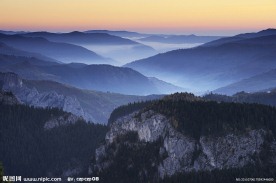 群山